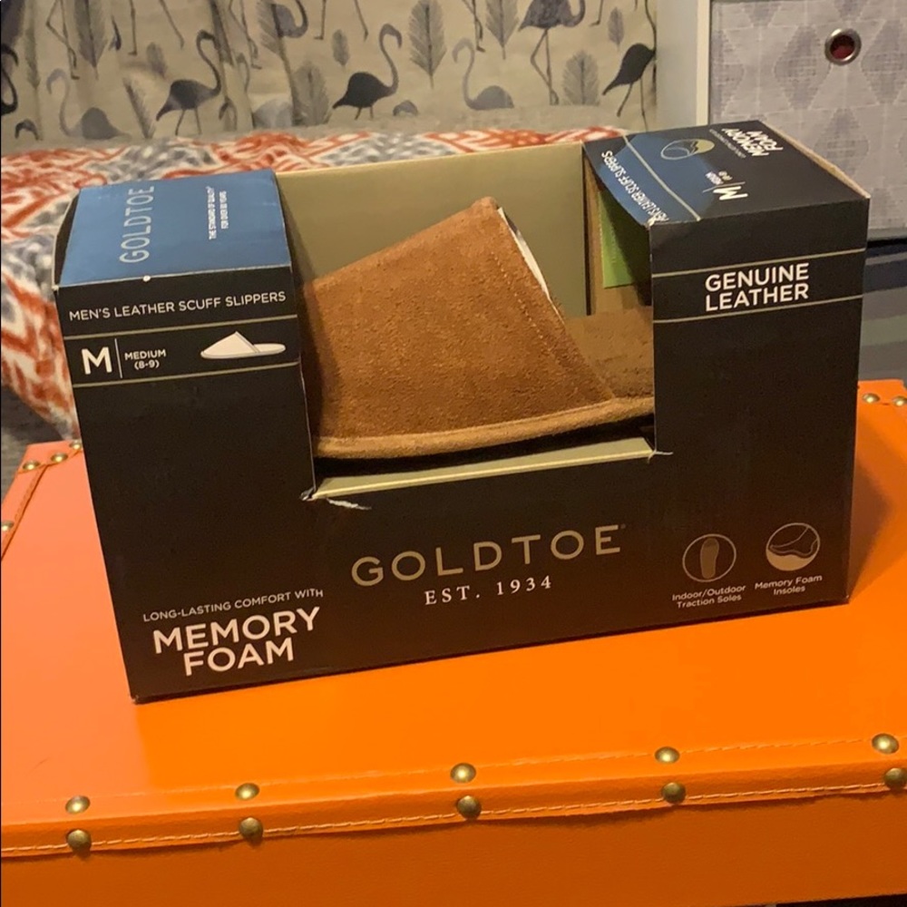 Gold Toe Leather Scuff Slippers Medium (8-9) NWT